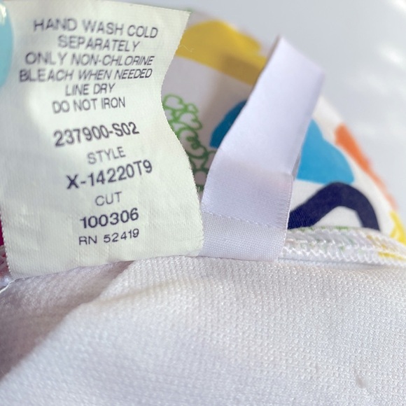 Local Motion Womens Hearts Bikini TOP ONLY, Size M - Picture 9 of 9